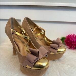4/$25 • Penny Loves‎ Kenny T-strap Platform Heels